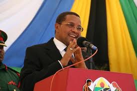 Rais Kikwete azitaka nchi masikini kuwa na mkakati maalum wa kuwekeza katika Nyanja za kisayansi.