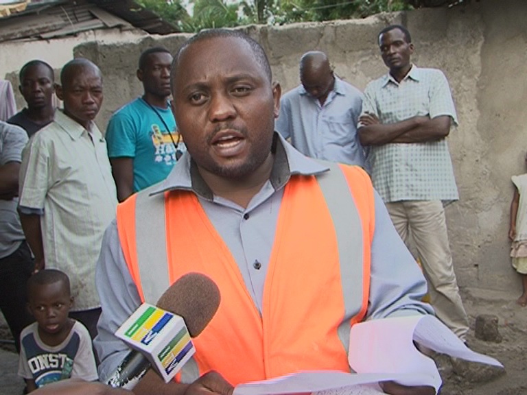 Wakazi wa jiji la Dar es Salaam watahadharishwa kuwaepuka vishoka wa kuunganisha maji kinyemela.